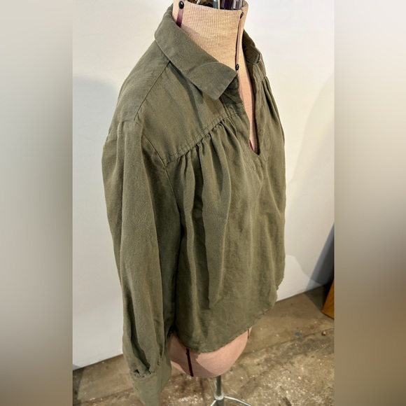 Frame Linen Blend Minimalist Popover Top Faded Militia Green size XS - Picture 3 of 10